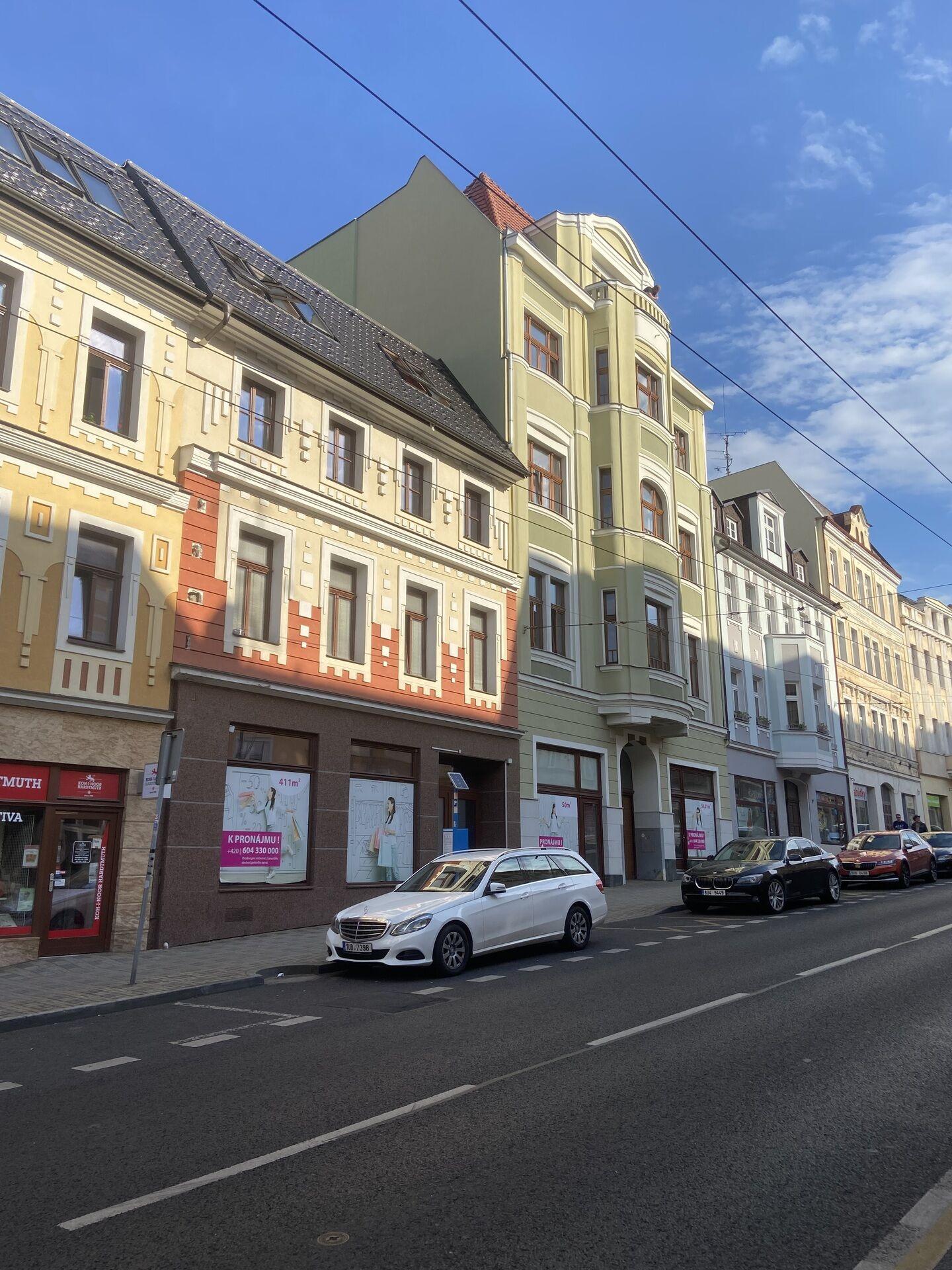 Pronájem v Teplicích - byt  3 KK + 2 komory, 106 m²