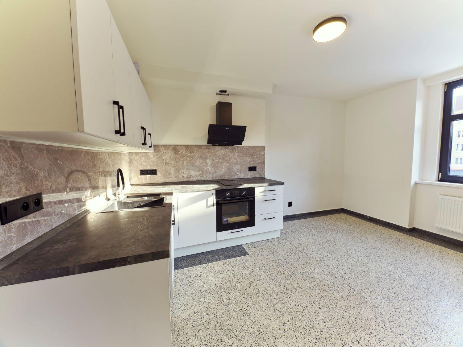 Pronájem bytu 3+kk s balkonem v Teplicích