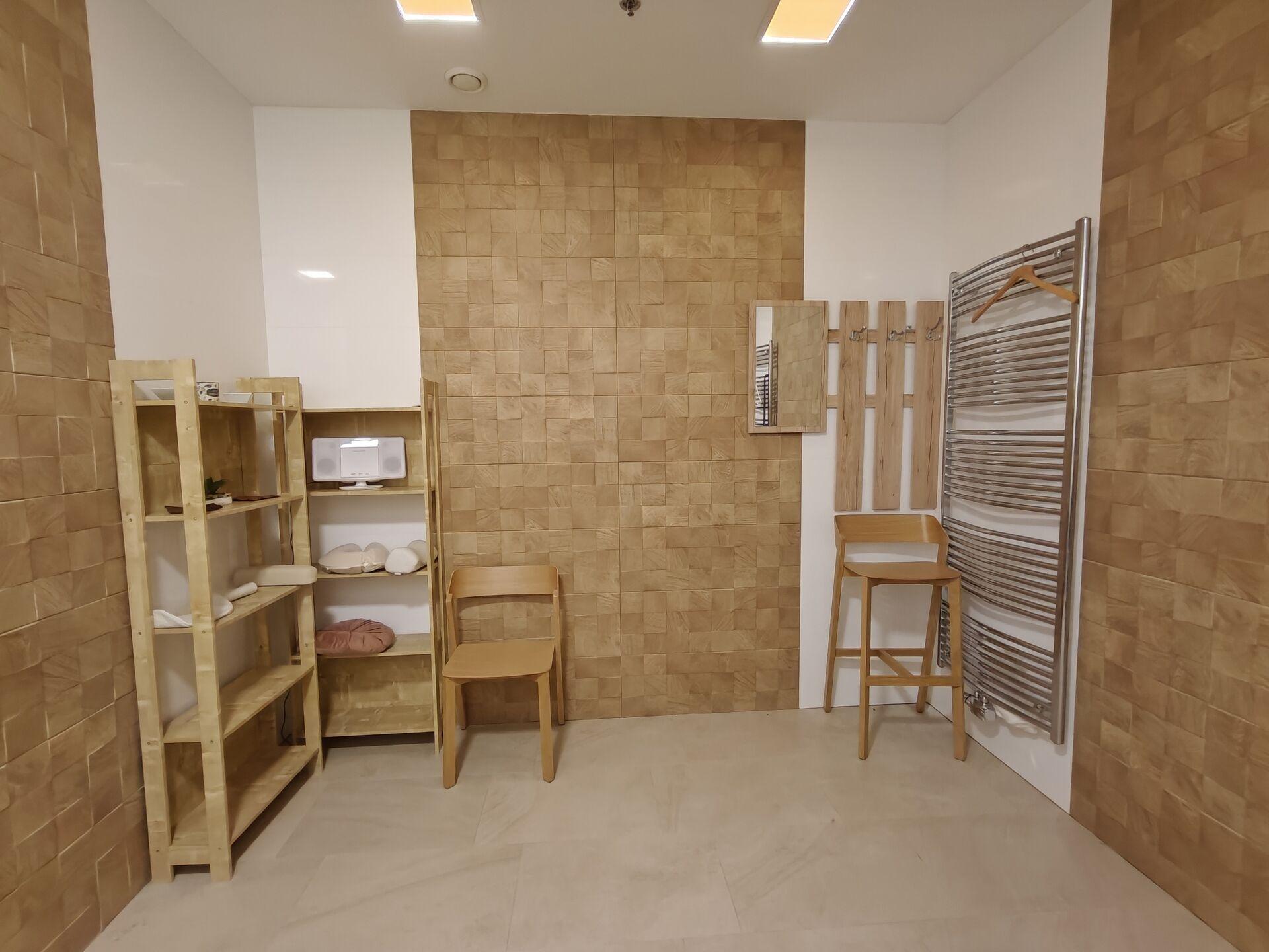 Pronájem prostor Obchodní centrum Fontána Teplice 16 m²