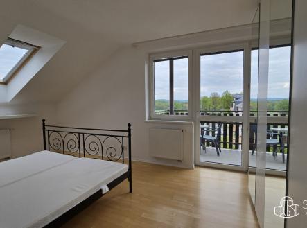 Pronájem bytu, 2+1, 62 m²