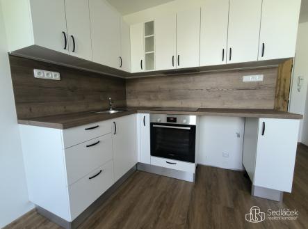 Pronájem bytu, 1+1, 35 m² obrázek