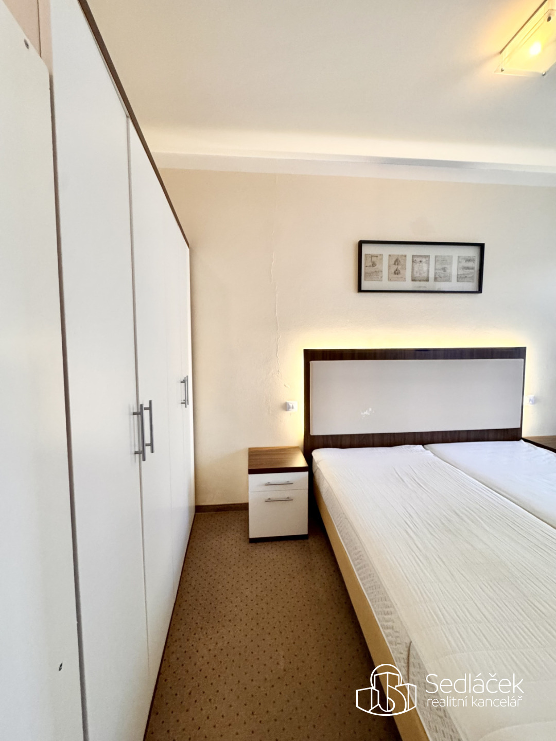 Pronájem bytu 1+kk, Karlovy Vary