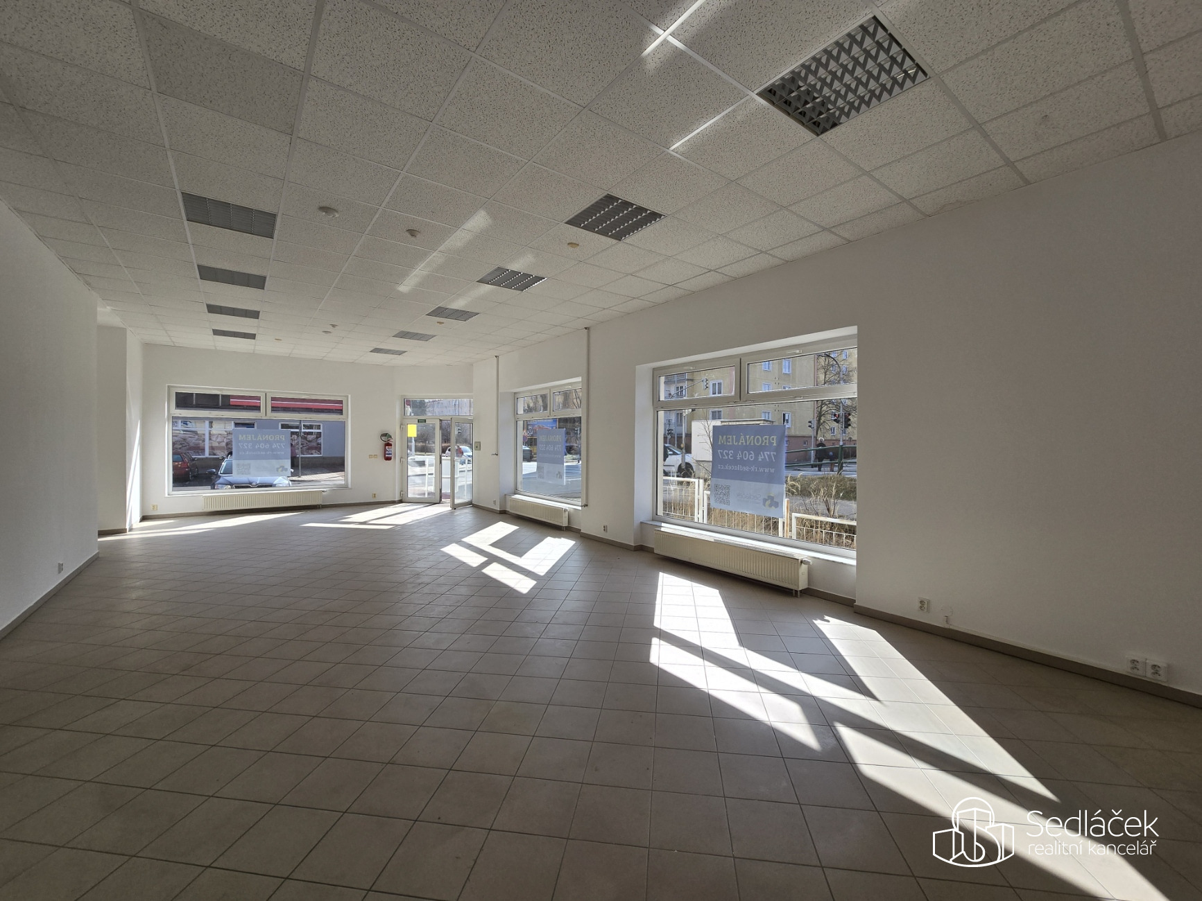 Obchodní prostory v centru města Sokolov