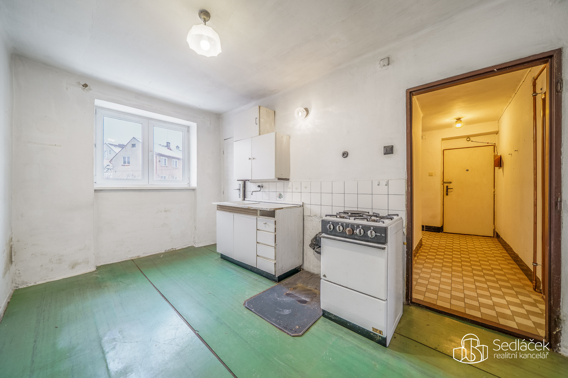 Prodej bytu 2+1 se zahradou v Sokolově