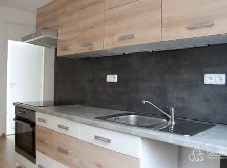 Pronájem bytu, 2+1, 58 m²