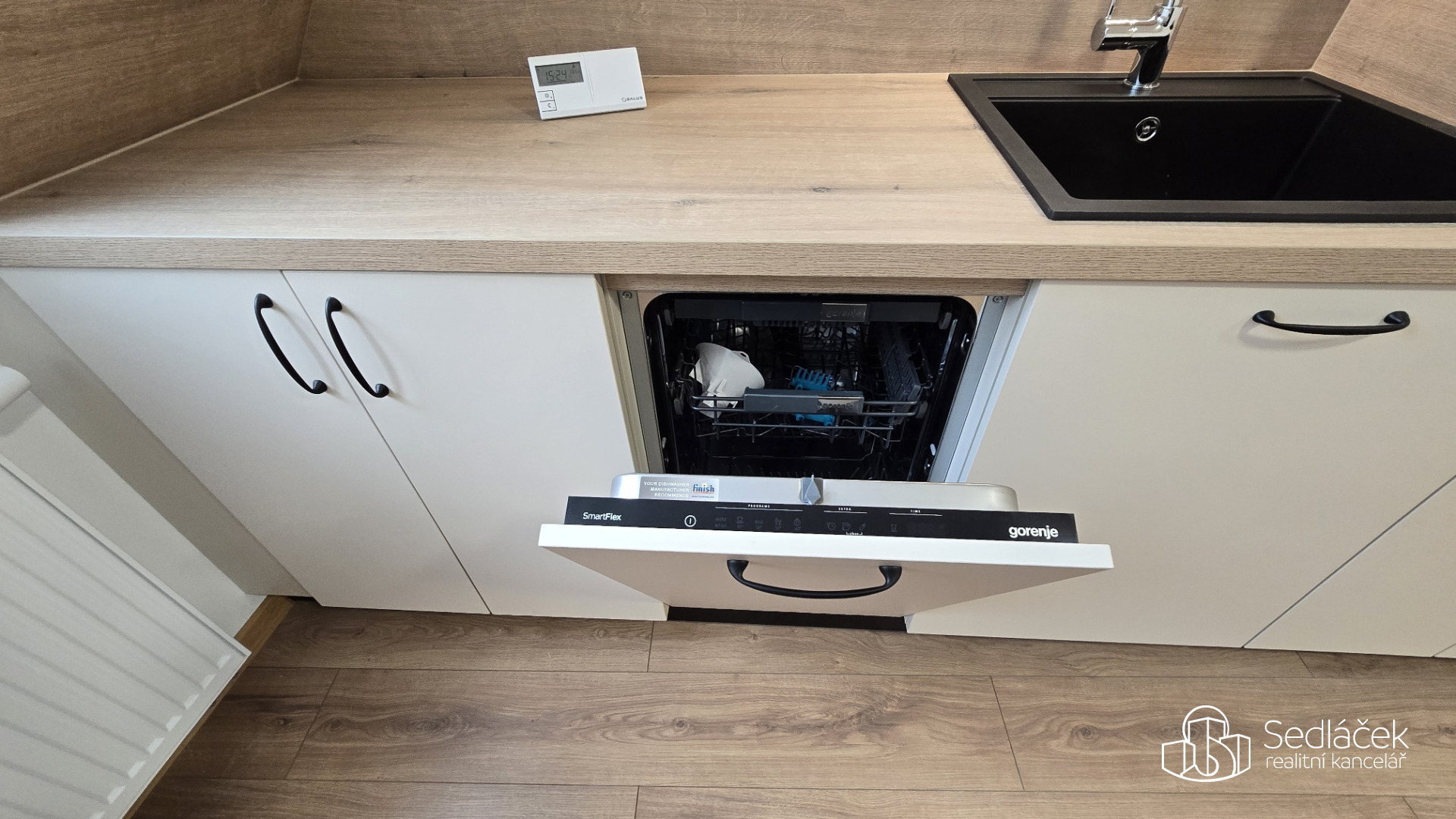 Nový nájemní byt 1+1 (52m2) v centru Sokolova 