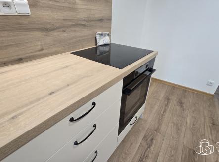 Pronájem bytu, 1+1, 50 m²