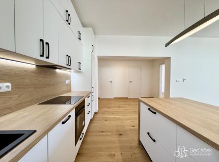 Pronájem bytu, 2+kk, 67 m²