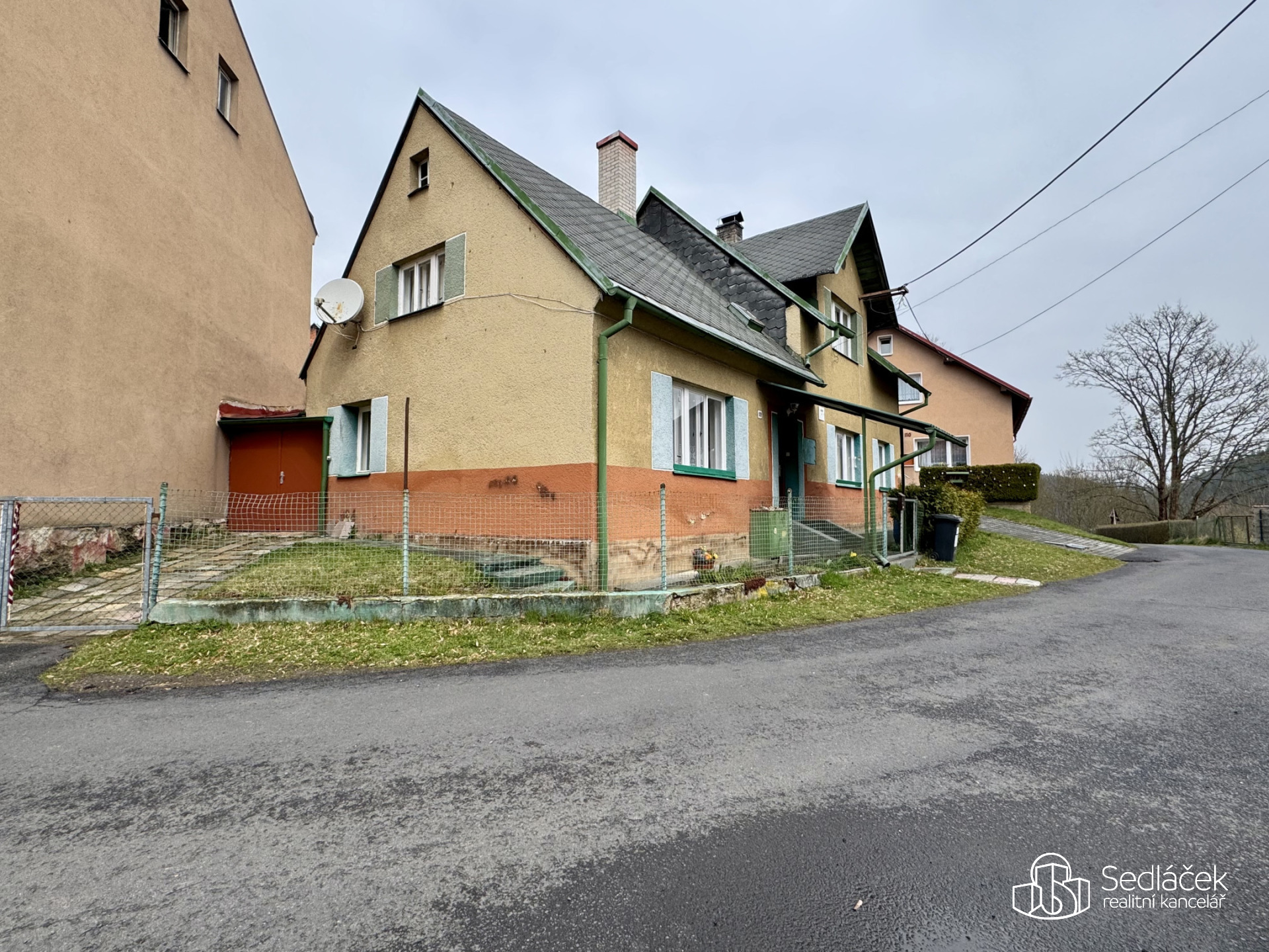 Rodinný dům k rekonstrukci se slunnou zahradou v Oloví