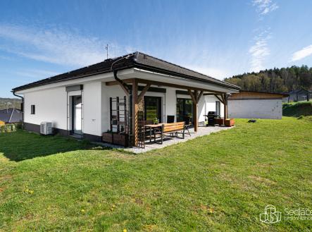 Prodej - dům/vila, 182 m²