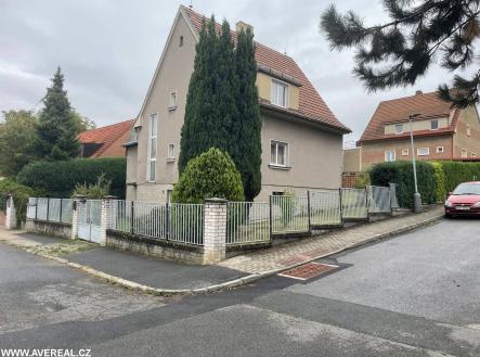 Bez popisku | Prodej - dům/vila, 221 m²