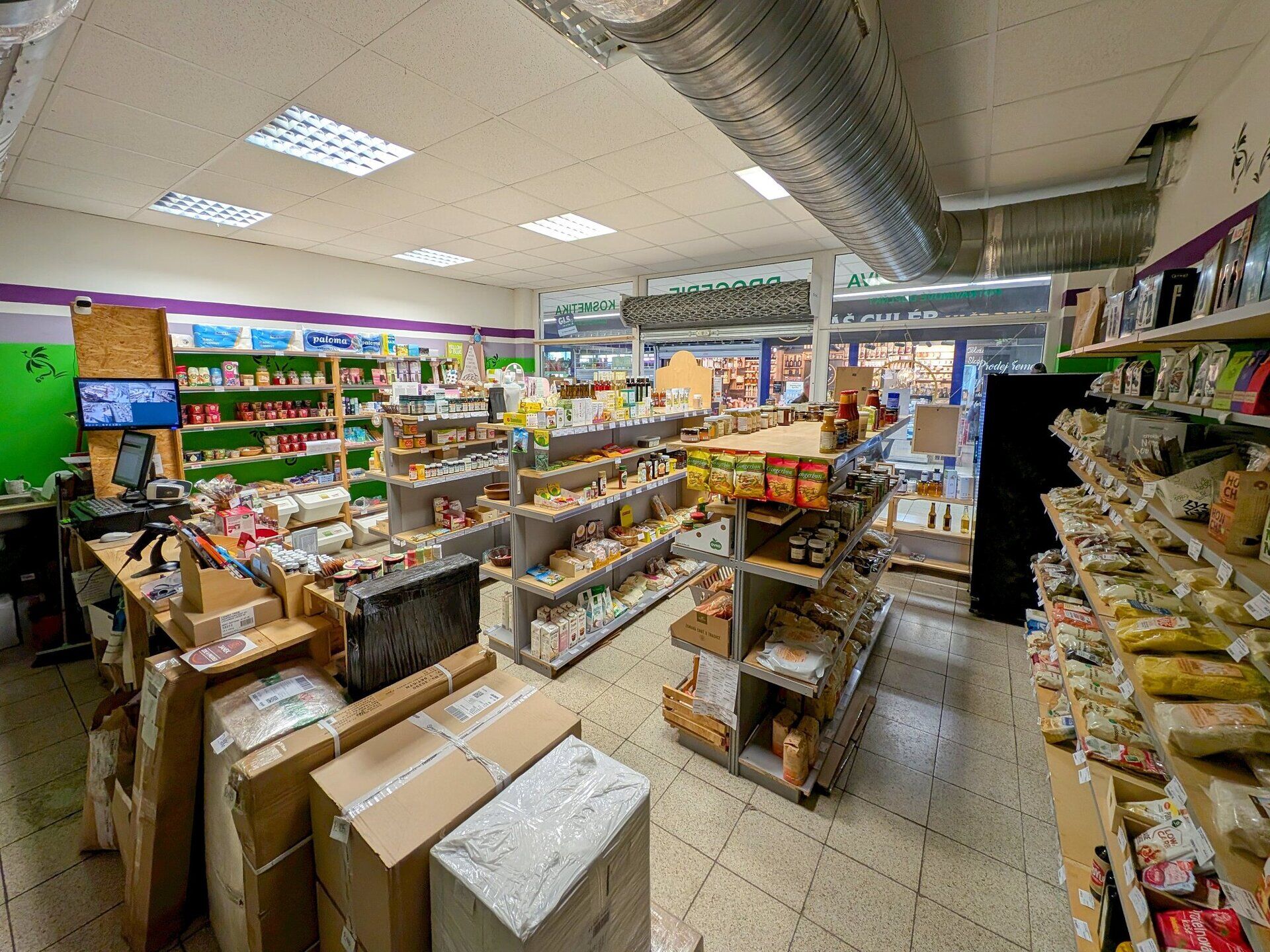 Pronajmeme prodejnu 35 m2 v nákupním centru TESCO Liberec-Ruprechtice