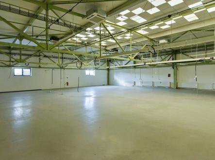 Pronájem - skladovací prostor, 1 441 m²