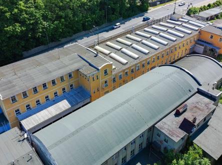 Prodej - komerční objekt, sklad, 3 000 m²