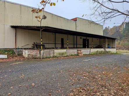 Pronájem - komerční objekt, výroba, 4 526 m²