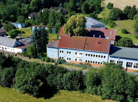 Prodej - komerční objekt, výroba, 1 600 m²