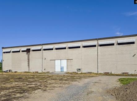 Pronájem - komerční objekt, sklad, 1 080 m²