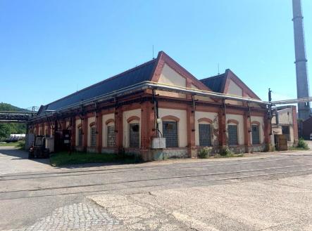 Pronájem - komerční objekt, výroba, 942 m²