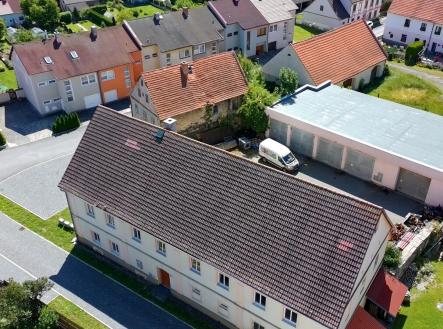 Prodej - komerční objekt, sklad, 900 m²