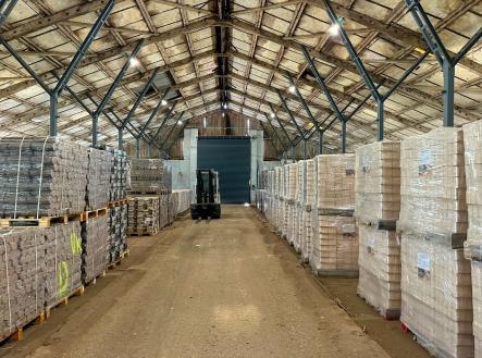 Prodej - komerční objekt, sklad, 1 833 m²