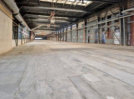 Pronájem - komerční objekt, sklad, 4 604 m²