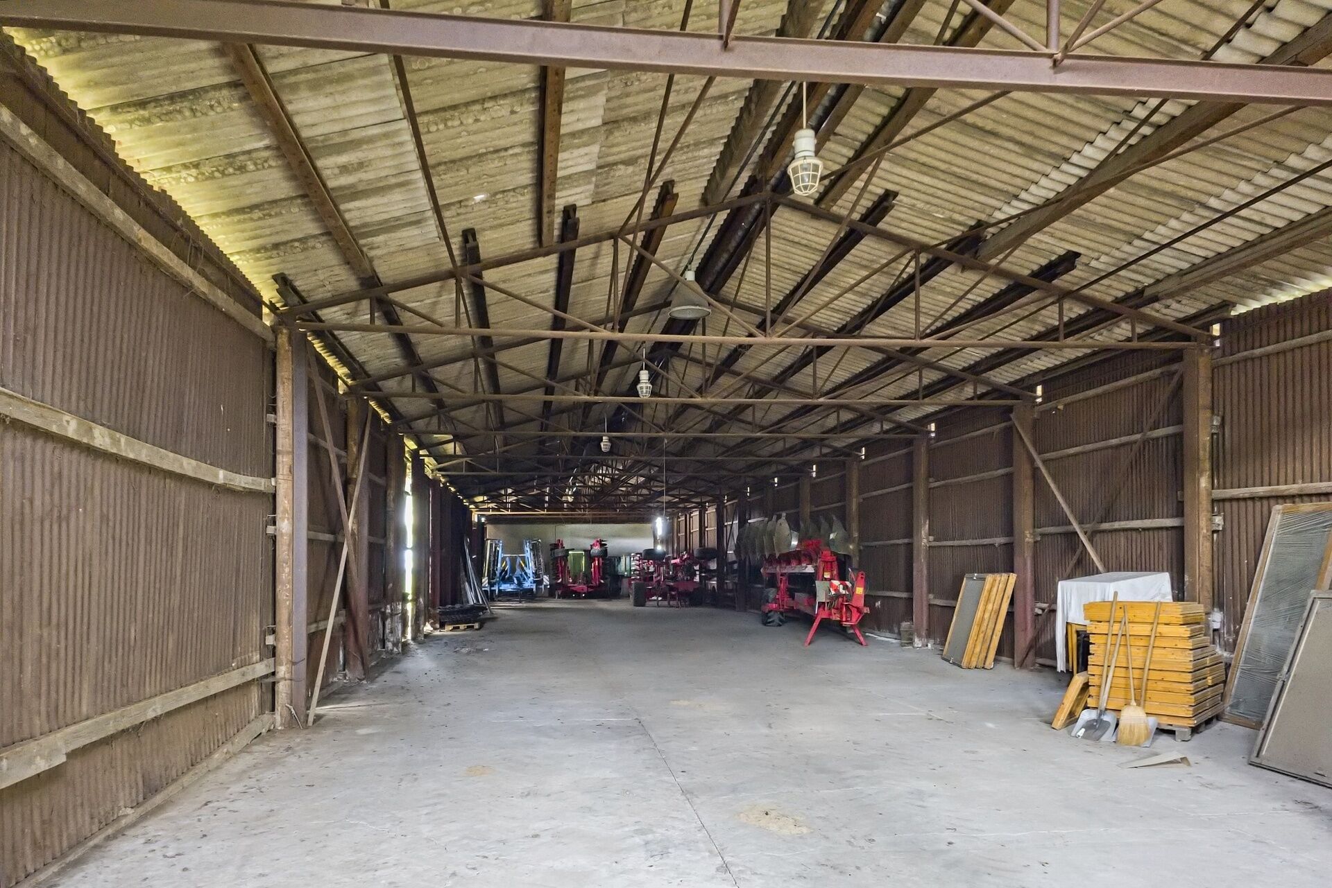 Skladová hala o ploše 567 m2