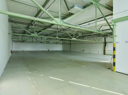 Pronájem - skladovací prostor, 1 485 m²