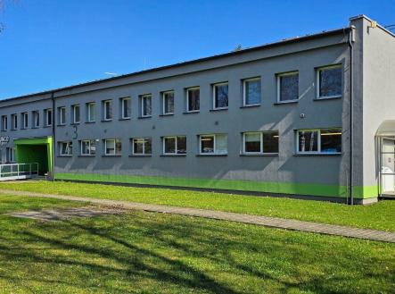 Pronájem - kanceláře, 233 m²