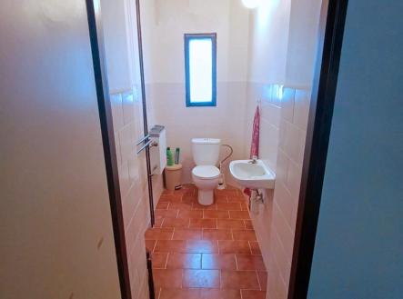 Pronájem - skladovací prostor, 118 m²