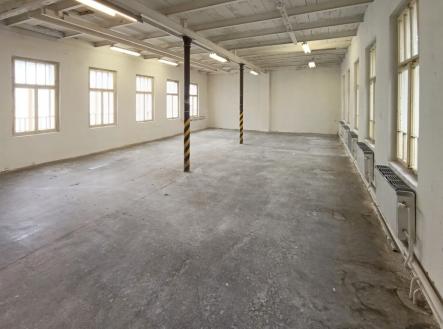 Pronájem - výrobní prostor, 118 m²