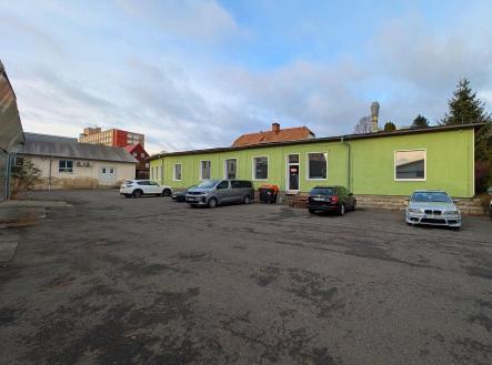 Prodej - komerční objekt, sklad, 983 m²