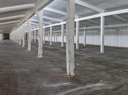 Pronájem - skladovací prostor