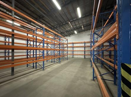 Pronájem - skladovací prostor