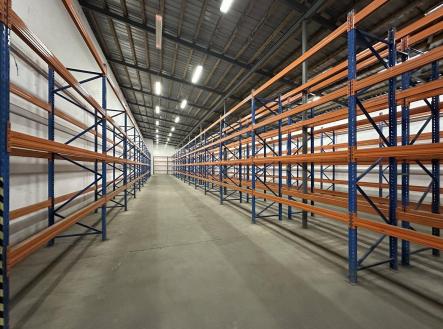 Pronájem - skladovací prostor