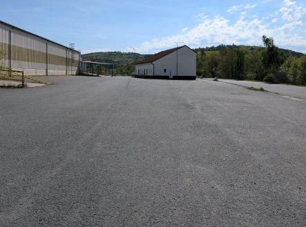 Pronájem - skladovací prostor