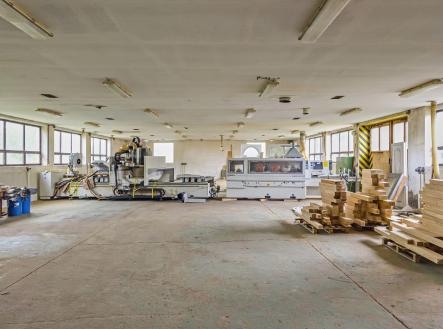 Pronájem - skladovací prostor