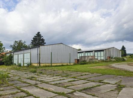 Pronájem - skladovací prostor