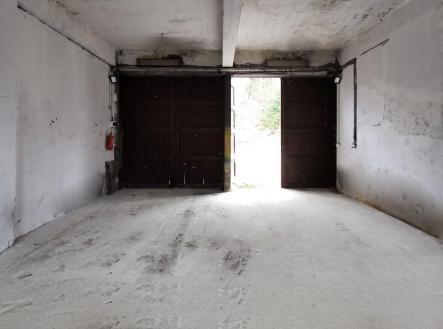 Pronájem - skladovací prostor