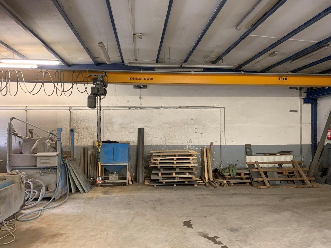 Výrobně-skladovací hala o vnitřní ploše 1.248 m2