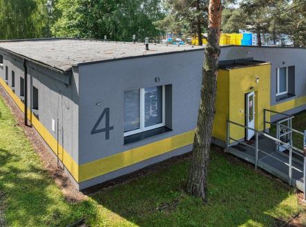 Pronájem - skladovací prostor