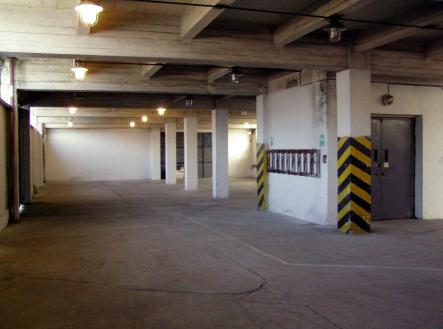 Pronájem - skladovací prostor