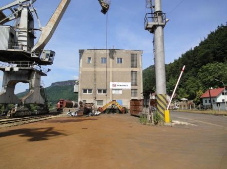 Pronájem - skladovací prostor