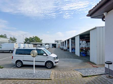 Pronájem - skladovací prostor