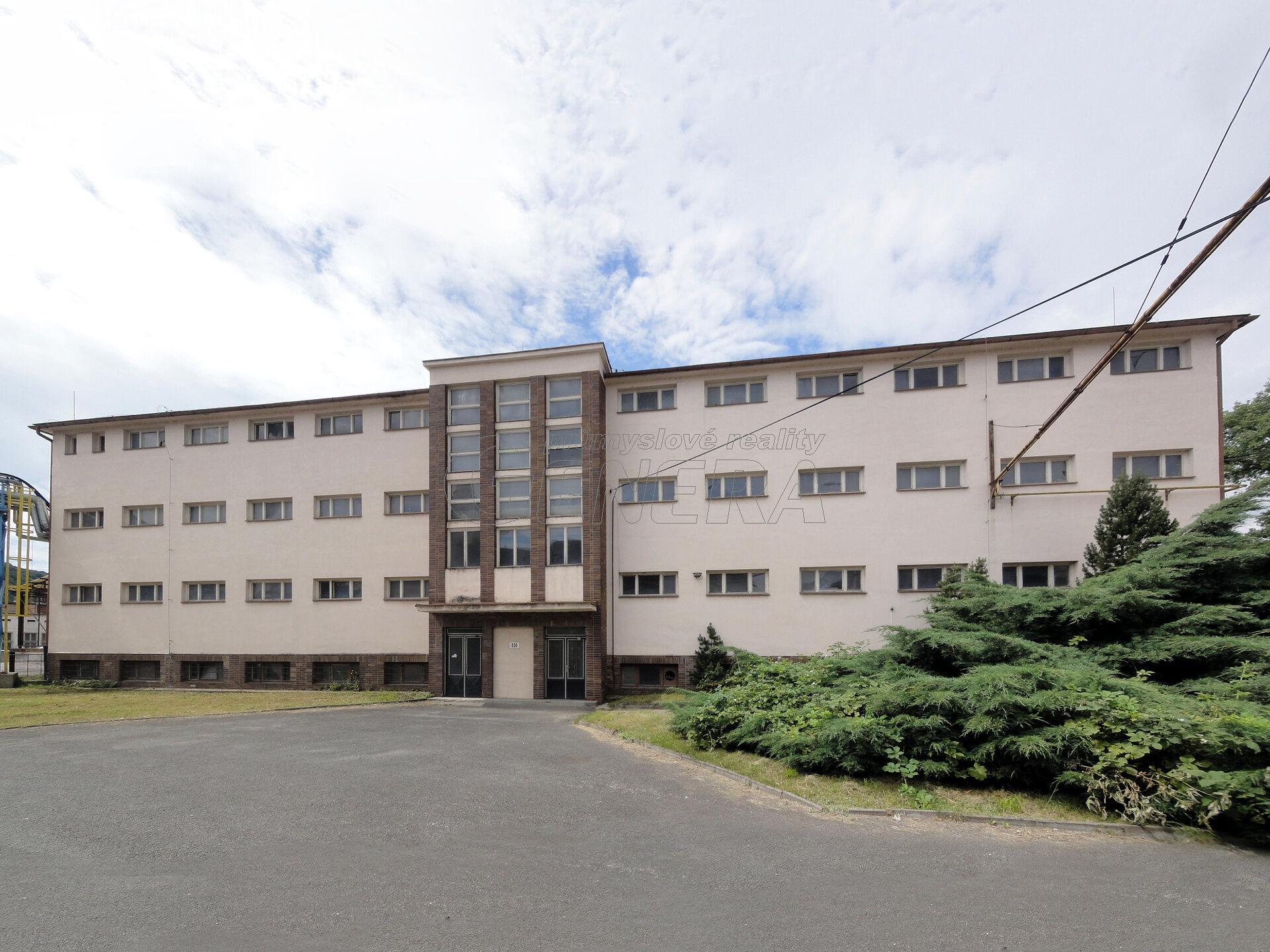 Pronájem skladových ploch 2.200 m2 v patrové budově