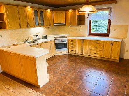 Prodej - dům/vila, 350 m²