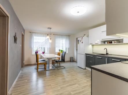 Prodej - dům/vila, 156 m²