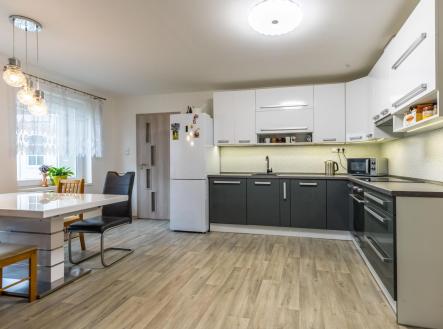 Prodej - dům/vila, 156 m²