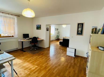 Pronájem - dům/vila, 100 m²