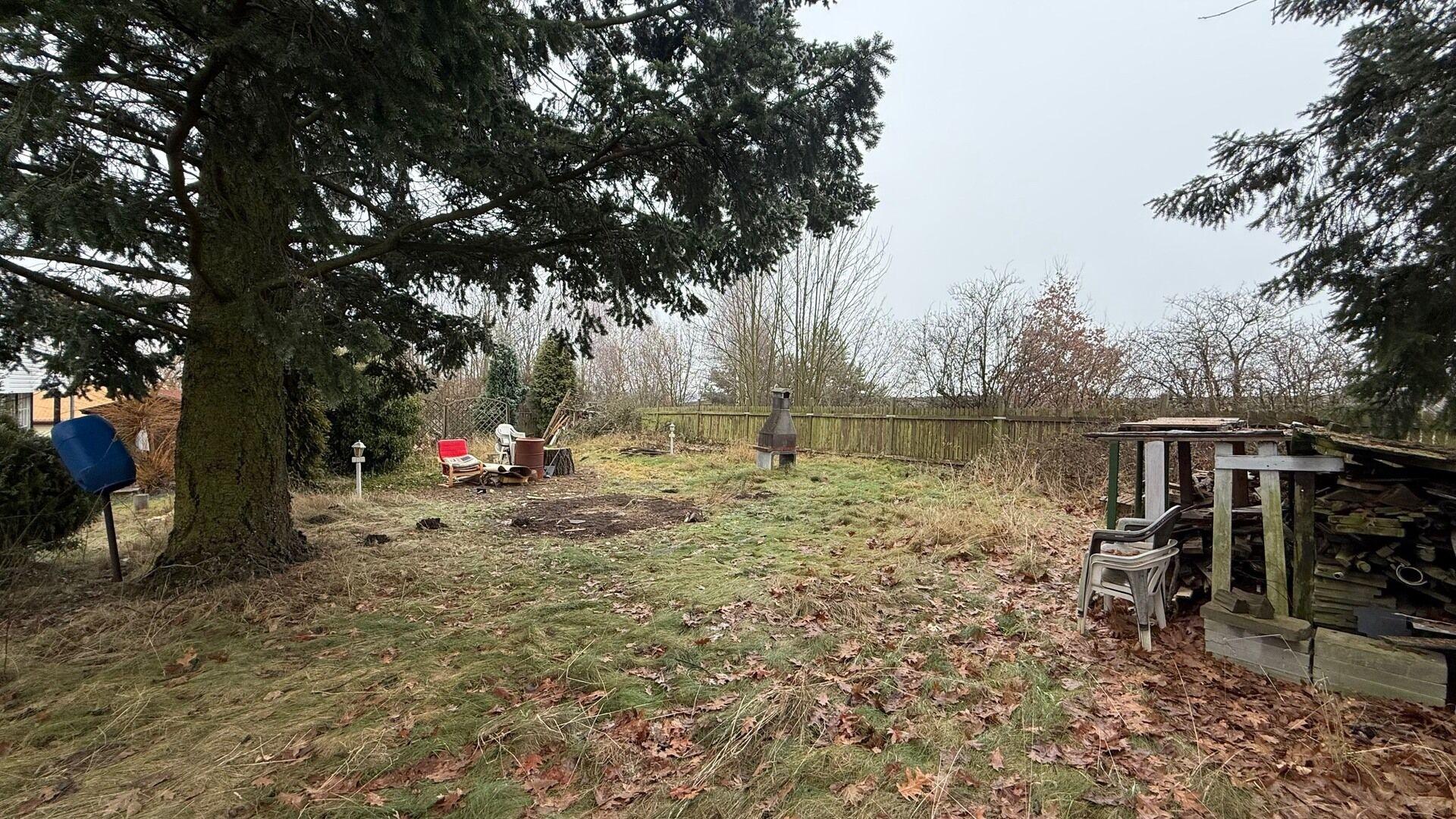 Pozemek 515 m², Tuchlovice – Dřevěnkov