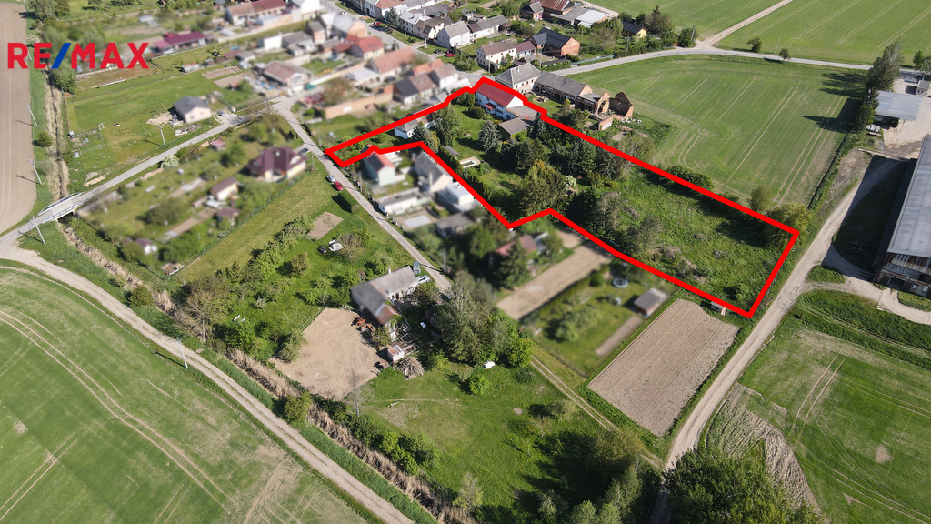 dji-fly-20240501-093510-661-1714548926694-photo-blur.jpg